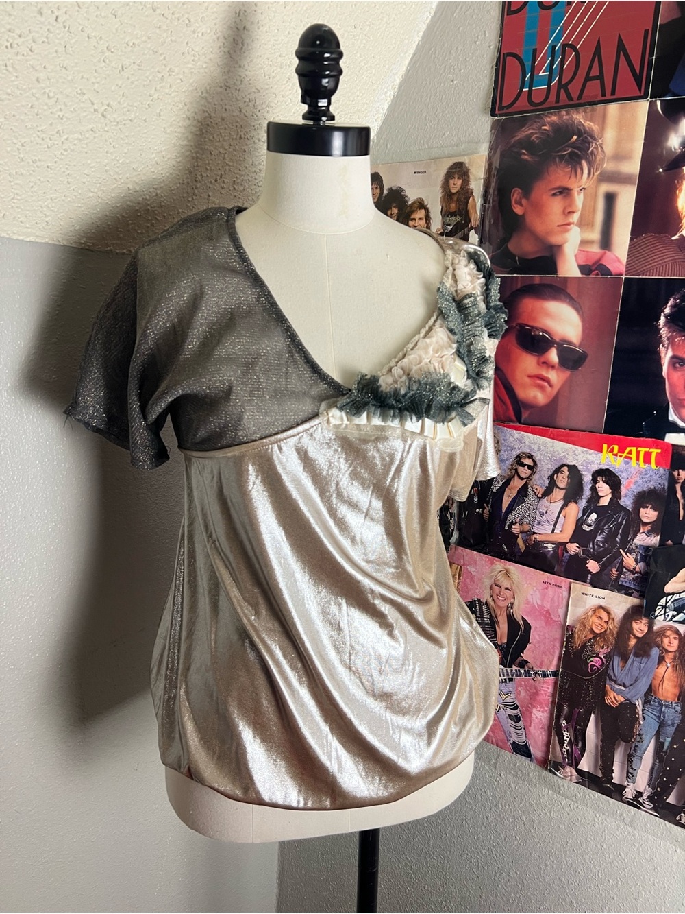 Women's Mixed-Media Short Sleeve Top in Silver and Charcoal